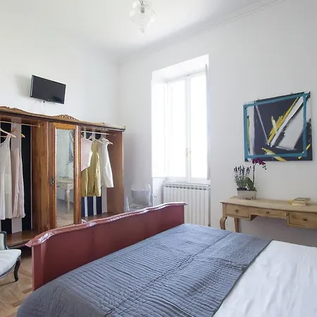 Cappuccino Guest house 3*